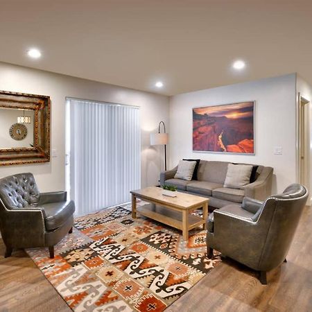 5D New Redcliff Condo, Pool & Hot Tub Моаб Экстерьер фото