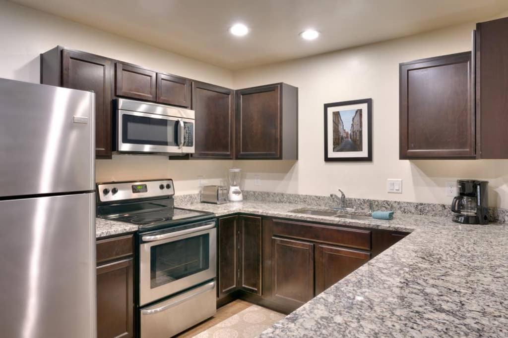 5D New Redcliff Condo, Pool & Hot Tub Моаб Экстерьер фото